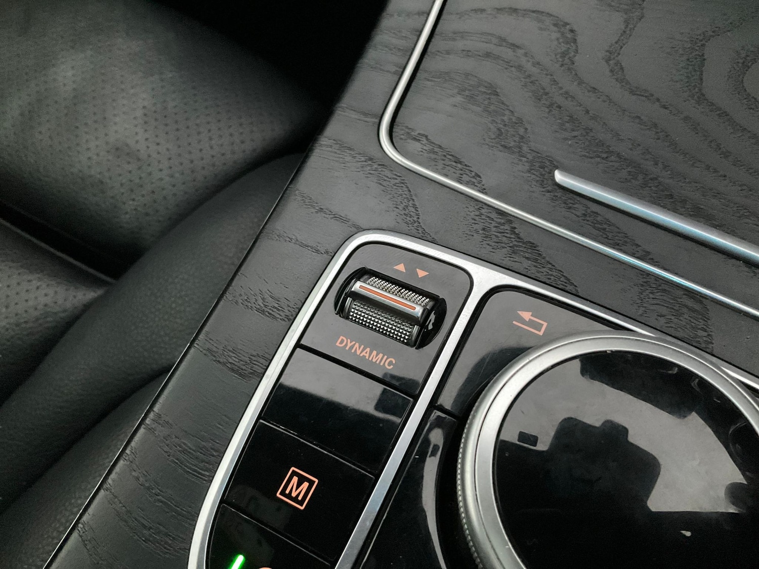 Used Mercedes-Benz GLC 2019 for sale - 76719907: Photo 19