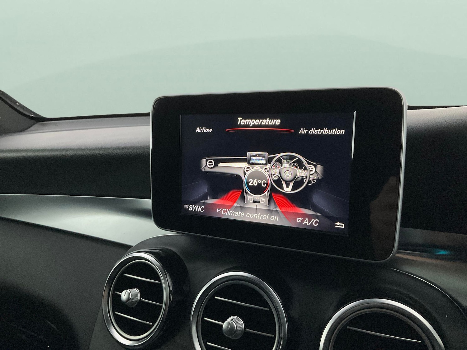 Used Mercedes-Benz GLC 2019 for sale - 76719907: Photo 21