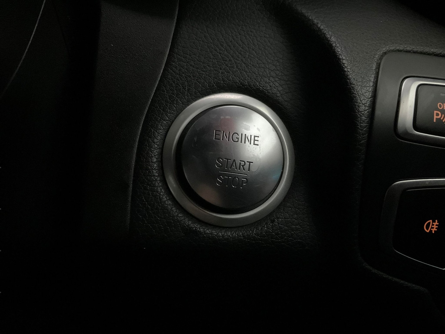 Used Mercedes-Benz GLC 2019 for sale - 76719907: Photo 23