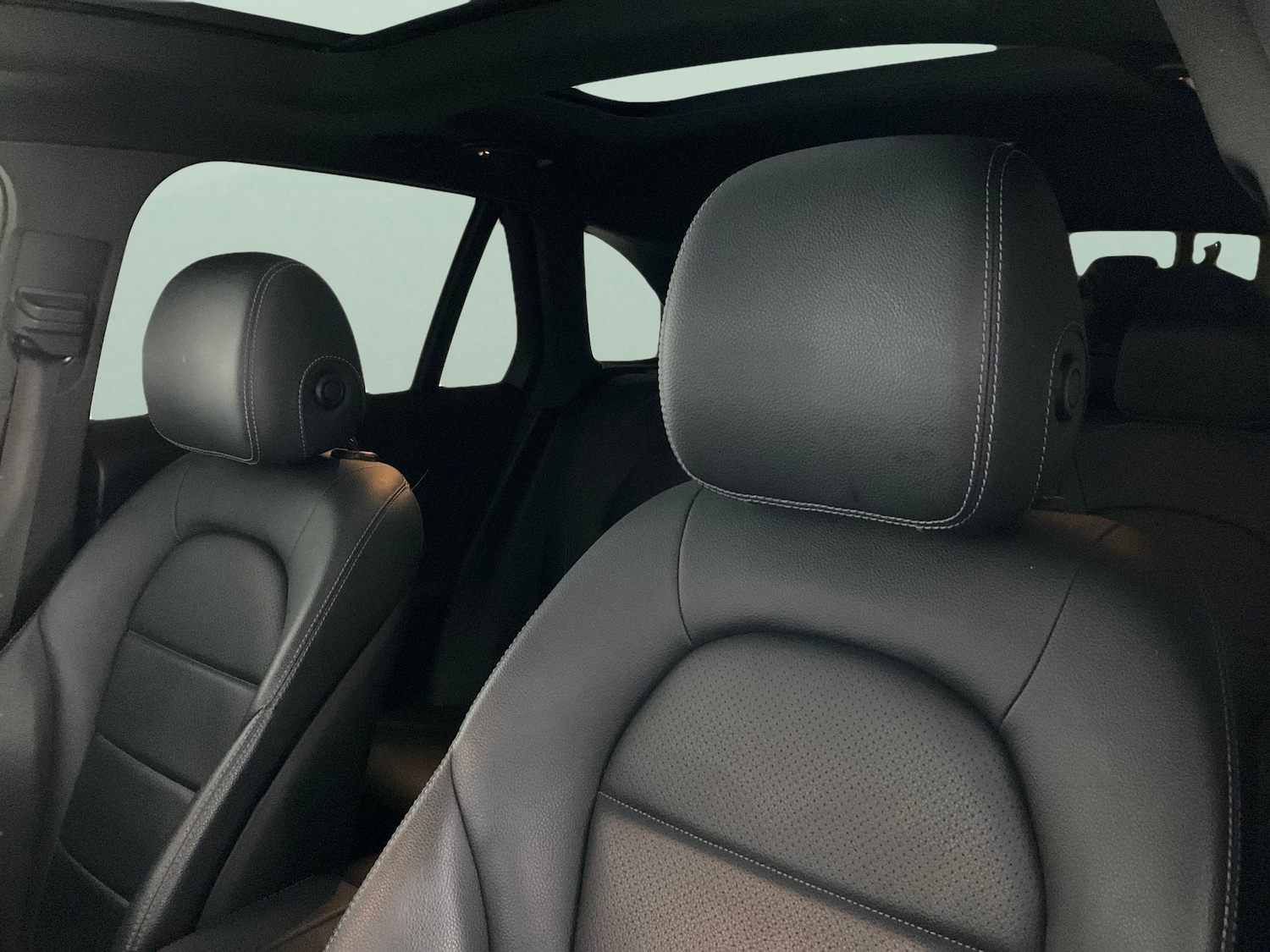 Used Mercedes-Benz GLC 2019 for sale - 76719907: Photo 7