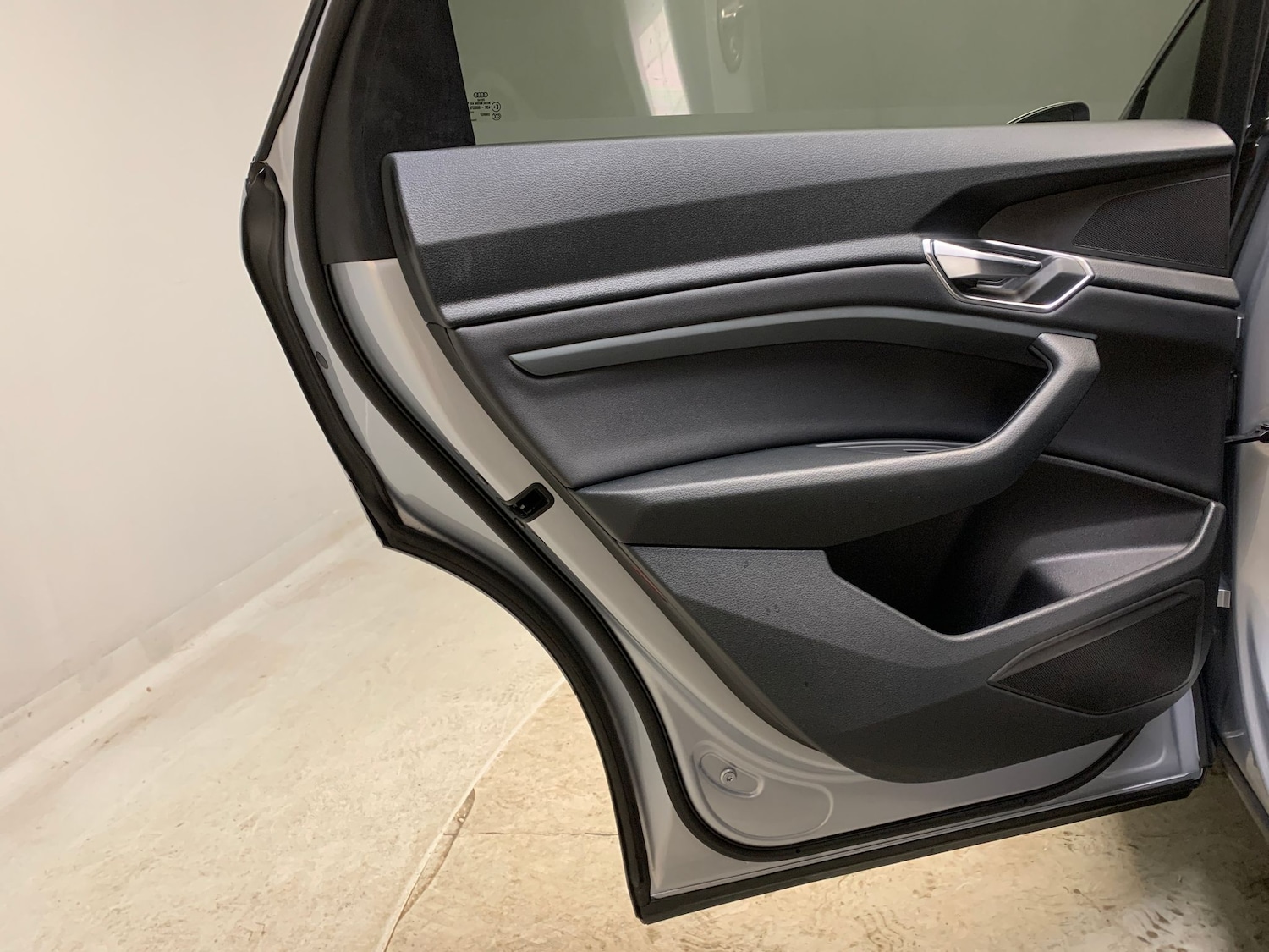 Used Audi e-tron 2020 for sale - 76595376: Photo 28