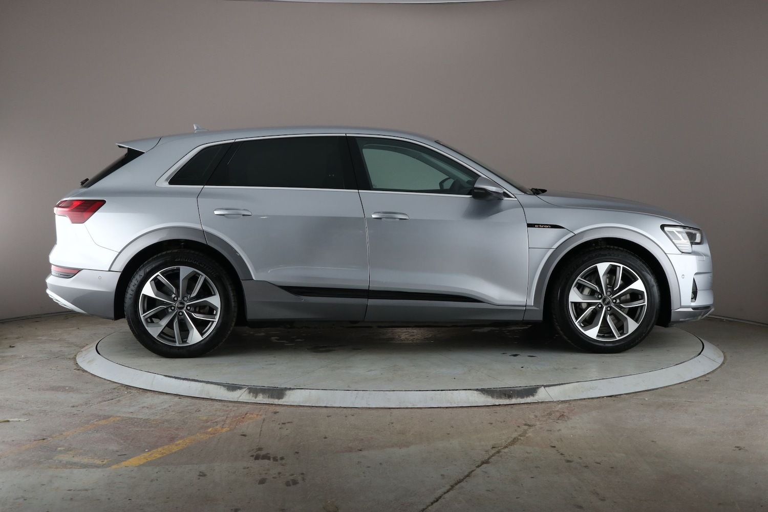 Used Audi e-tron 2020 for sale - 76595376: Photo 9