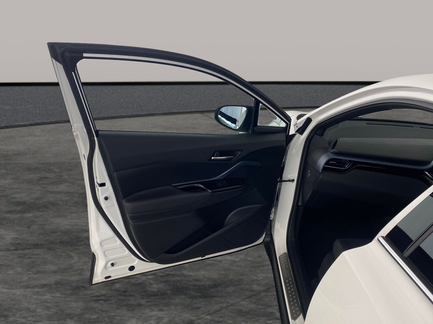 Used Toyota C-HR 2022 for sale - 78079295: Photo 23