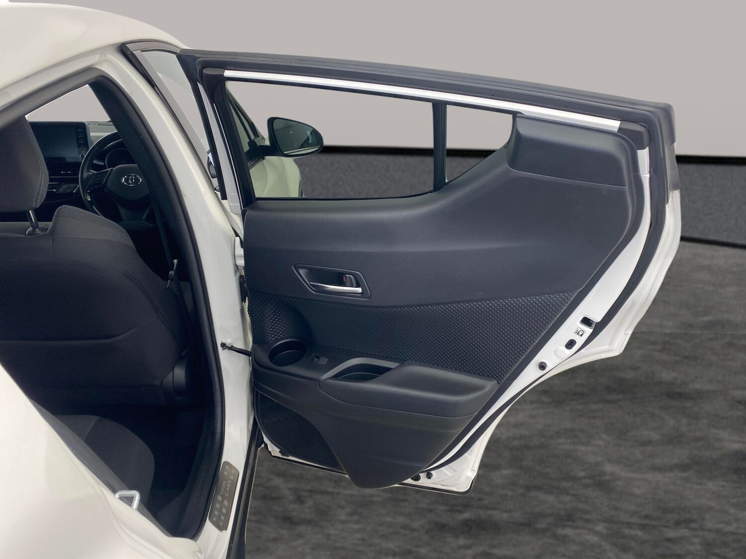 Used Toyota C-HR 2022 for sale - 78079295: Photo 26