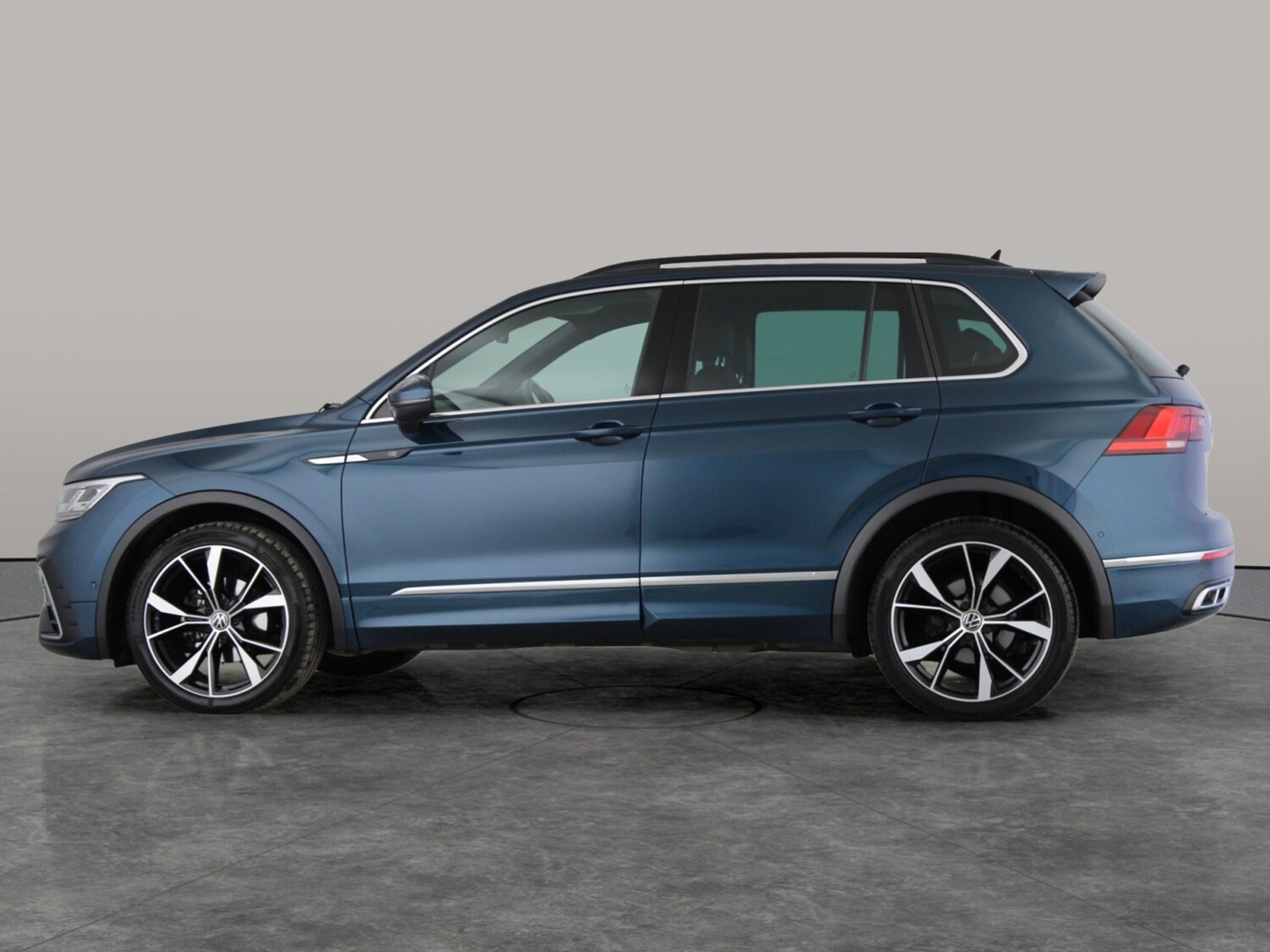 Used Volkswagen Tiguan 2023 for sale - 78144364: Photo 13