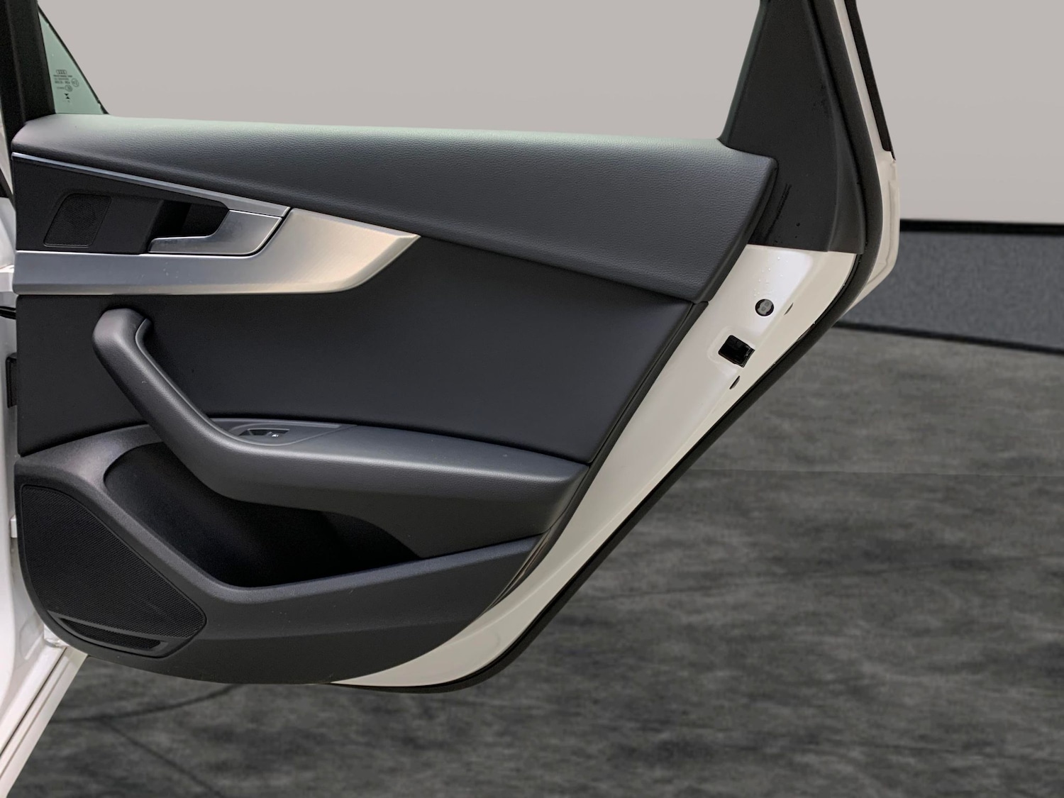 Used Audi A4 2023 for sale - 77513936: Photo 28