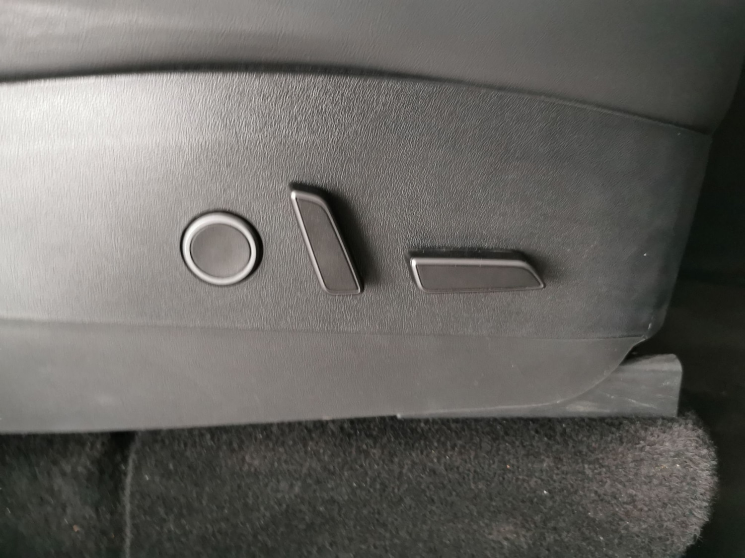 Used Tesla Model Y 2022 for sale - 77600837: Photo 25