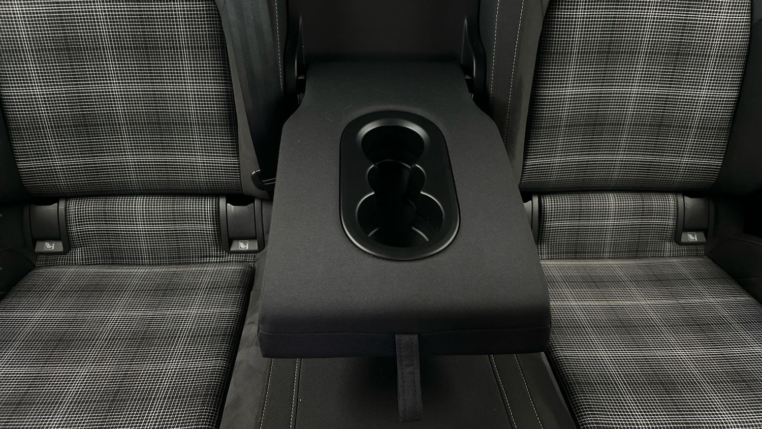 Used Volkswagen Golf 2021 for sale - 77298087: Photo 22