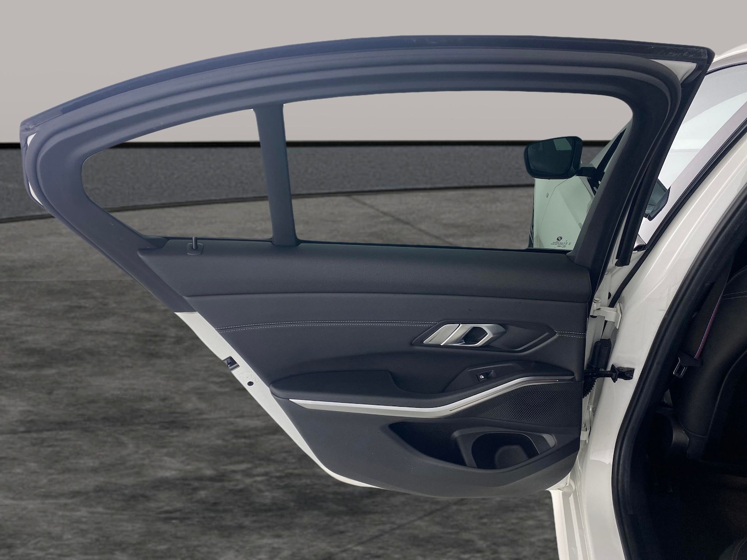 Used BMW 3 Series 2021 for sale - 76640909: Photo 25