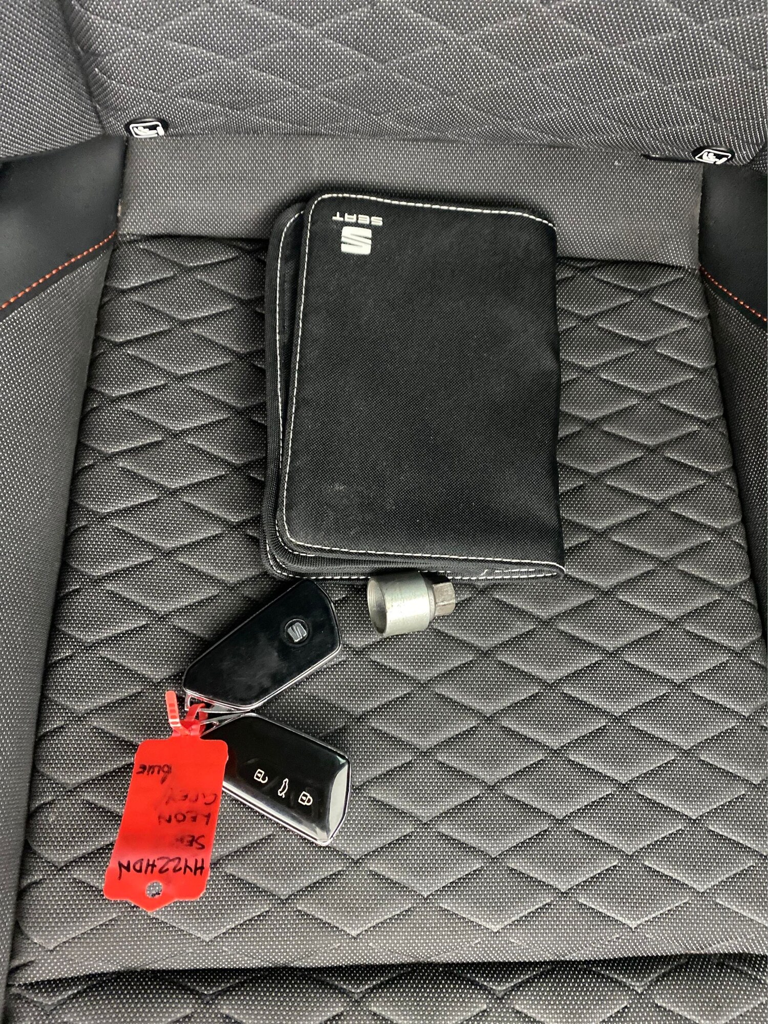 Used SEAT Leon 2022 for sale - 77877819: Photo 24