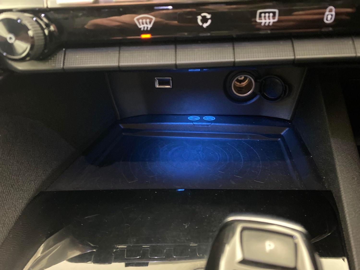 Used Peugeot 3008 2018 for sale - 76905795: Photo 17