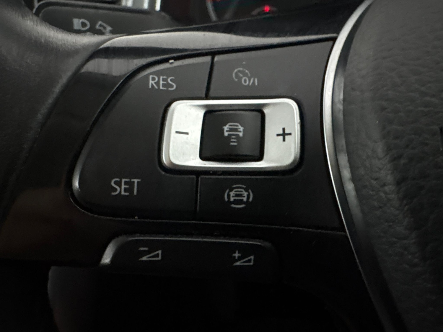 Used Volkswagen T-Roc 2021 for sale - 77569914: Photo 13