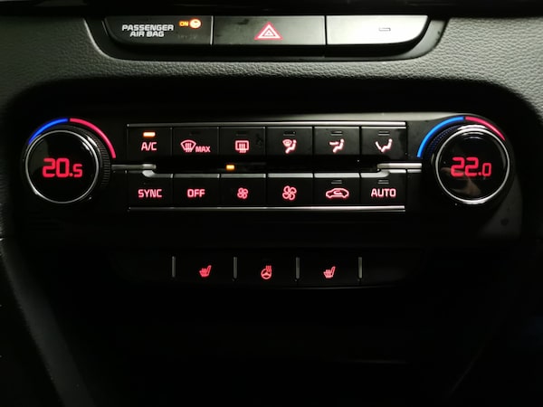 Used Kia XCeed 2024 for sale - 76218105: Photo 21