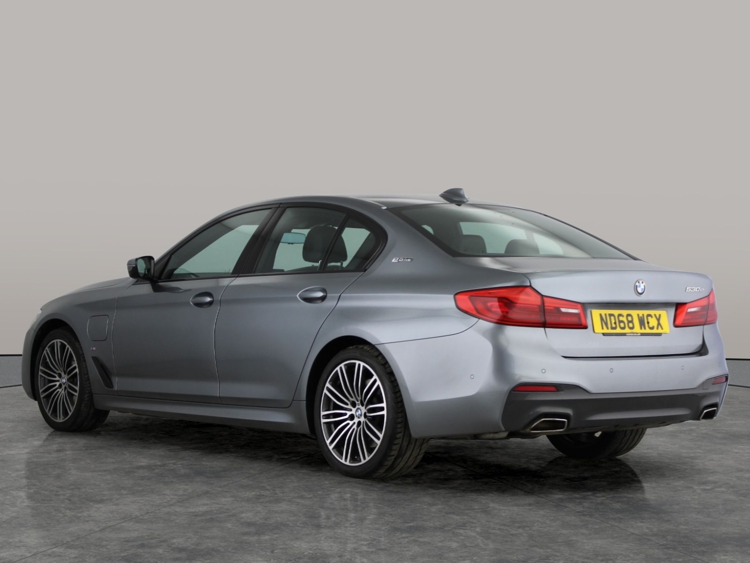 Used BMW 5 Series 2018 for sale - 78123800: Photo 12