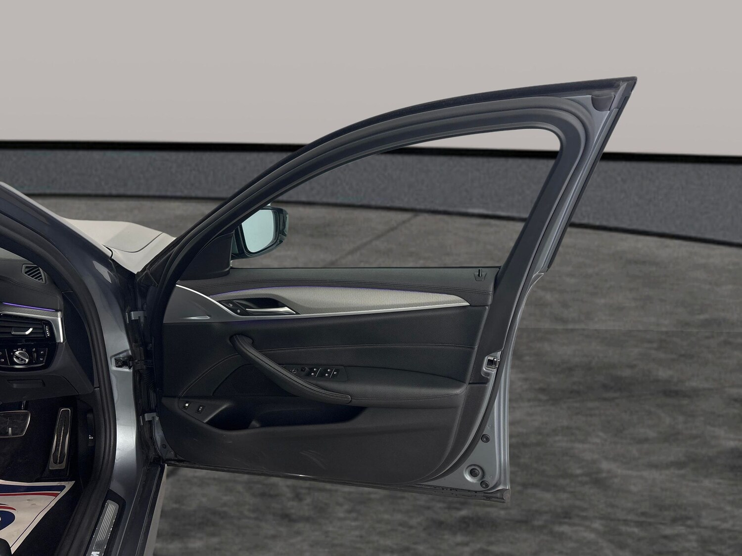 Used BMW 5 Series 2018 for sale - 78123800: Photo 31