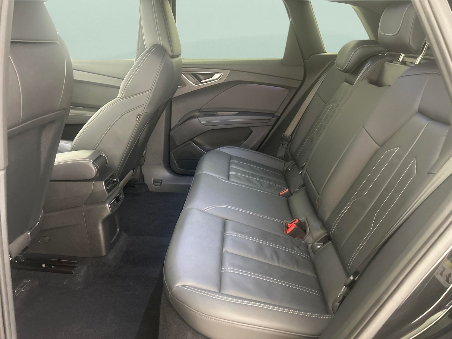 Used Audi Q4 e-tron 2022 for sale - 77077698: Photo 25