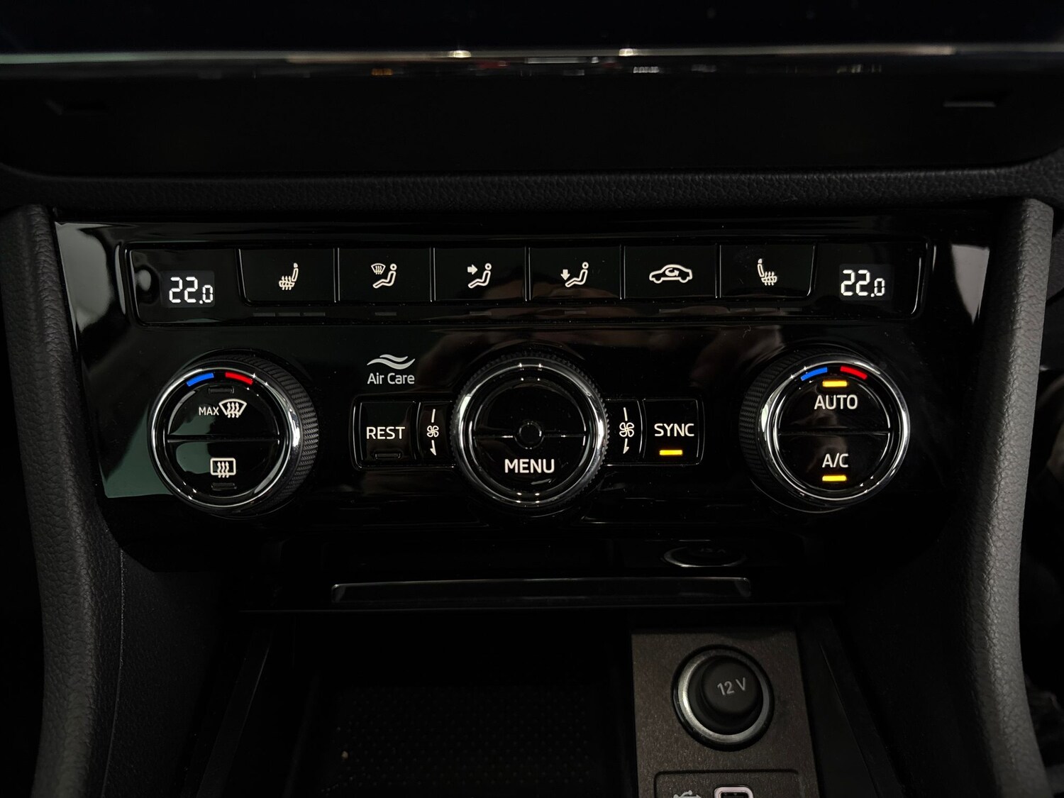 Used Skoda Superb for sale - 77337385: Photo 21