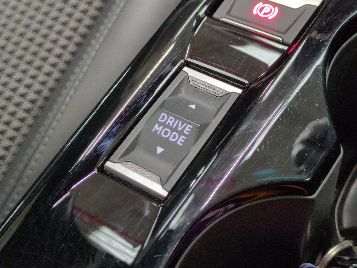 Used Peugeot 2008 2020 for sale - 77054985: Photo 17