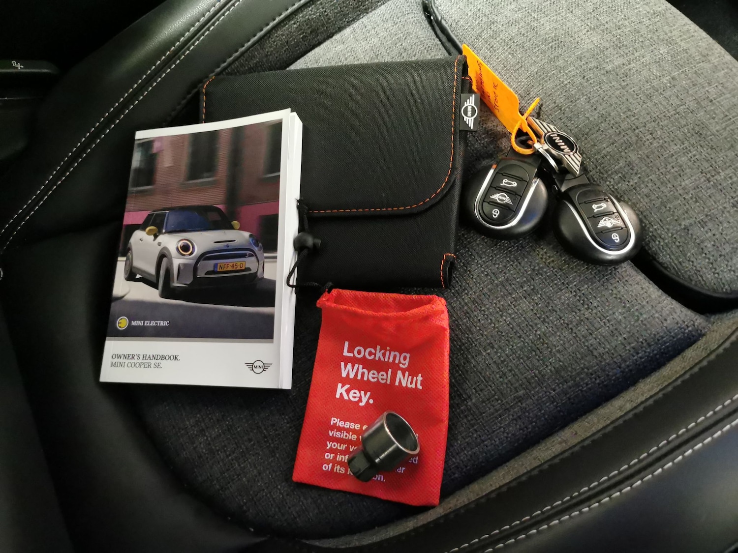 Used MINI Electric Hatch 2021 for sale - 76707064: Photo 27