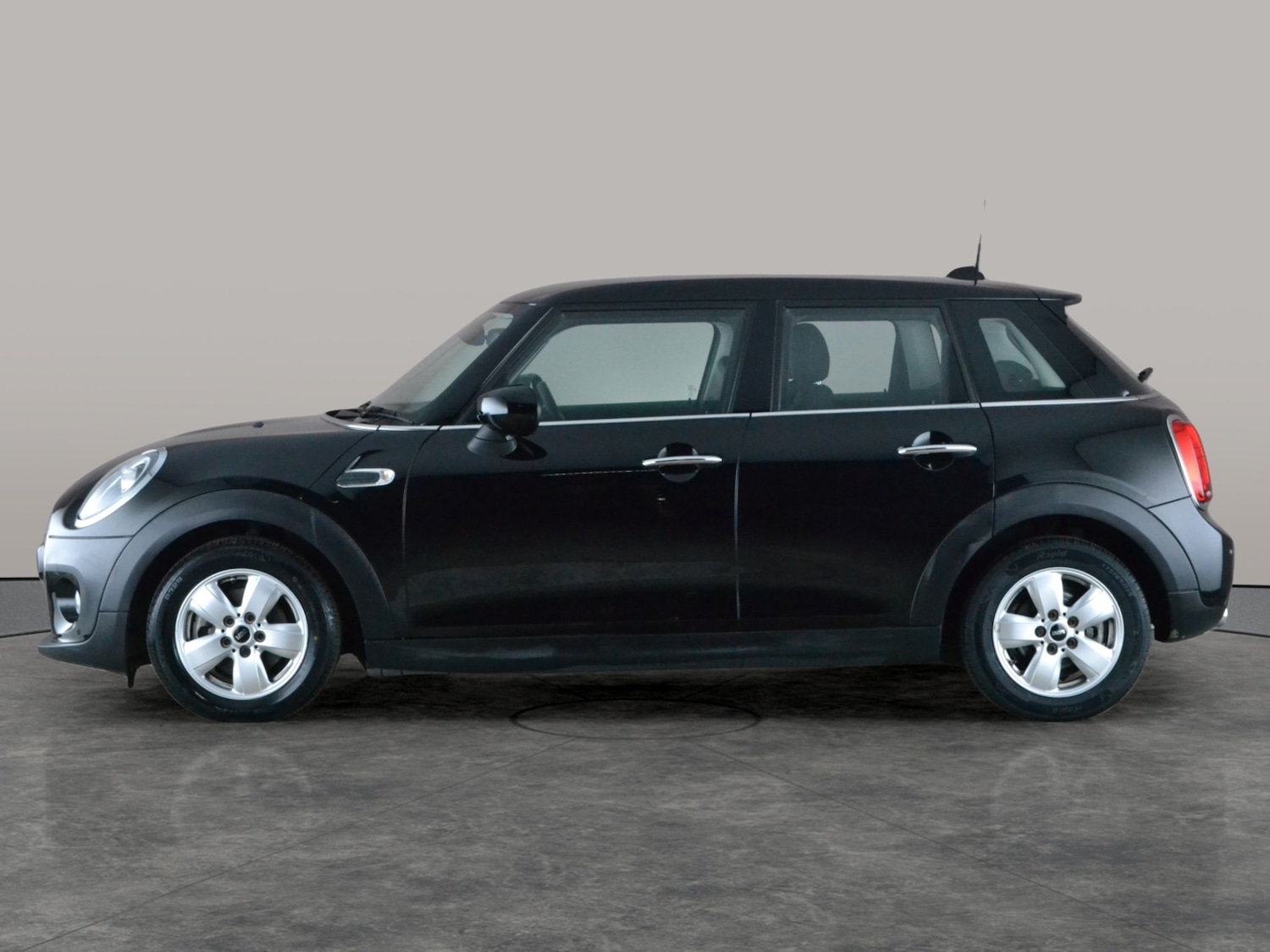 Used MINI Hatch 2019 for sale - 78166747: Photo 13