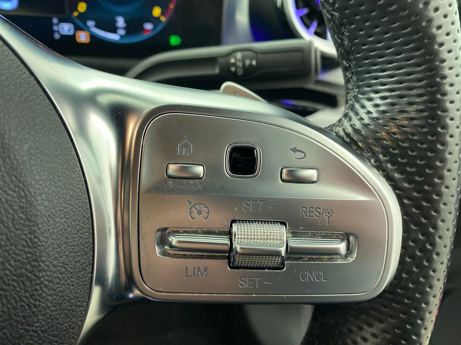 Used Mercedes-Benz CLA 2022 for sale - 76709863: Photo 18