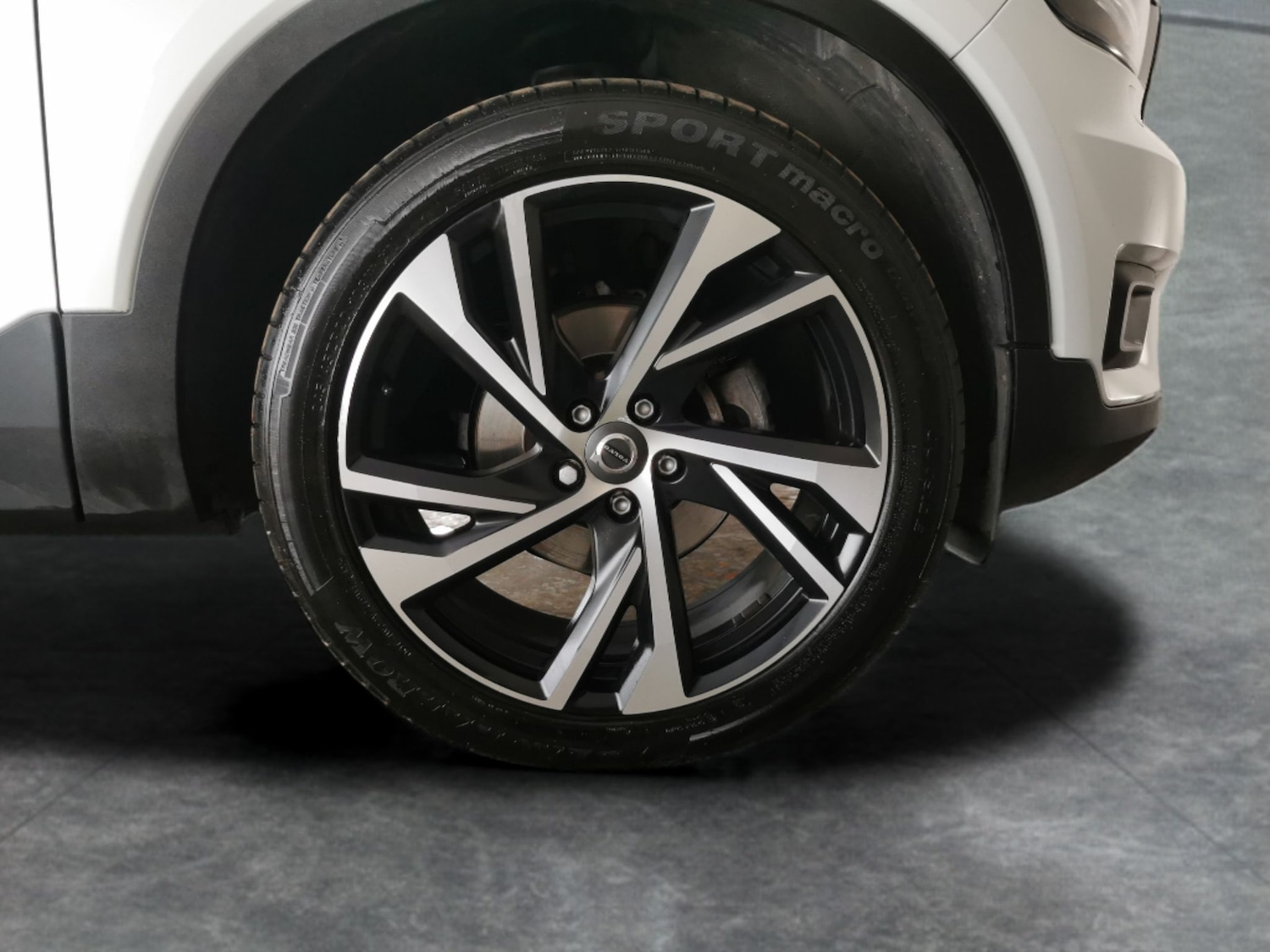 Used Volvo XC40 2019 for sale - 78079281: Photo 24