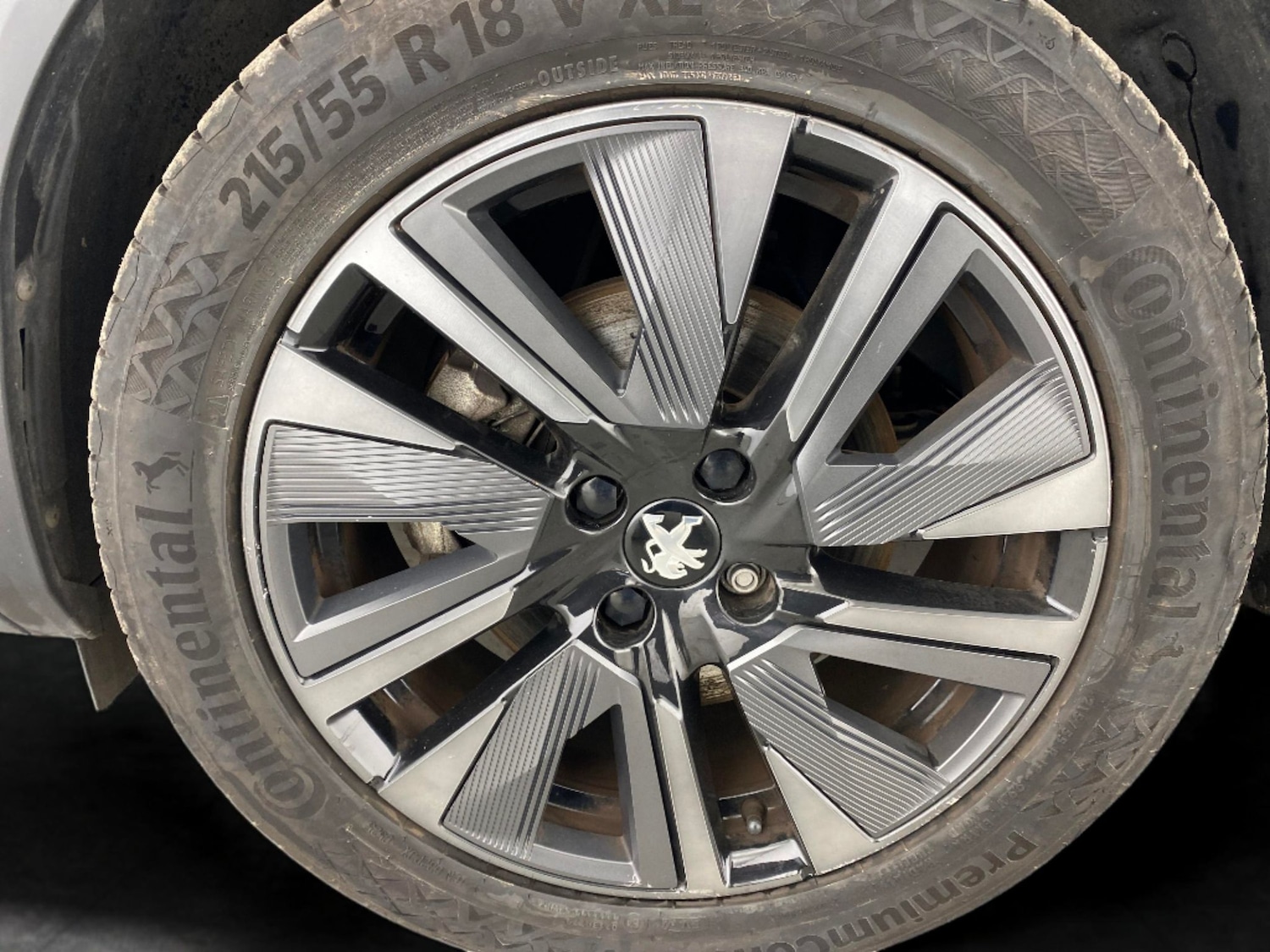 Used Peugeot E-2008 2020 for sale - 76707079: Photo 23