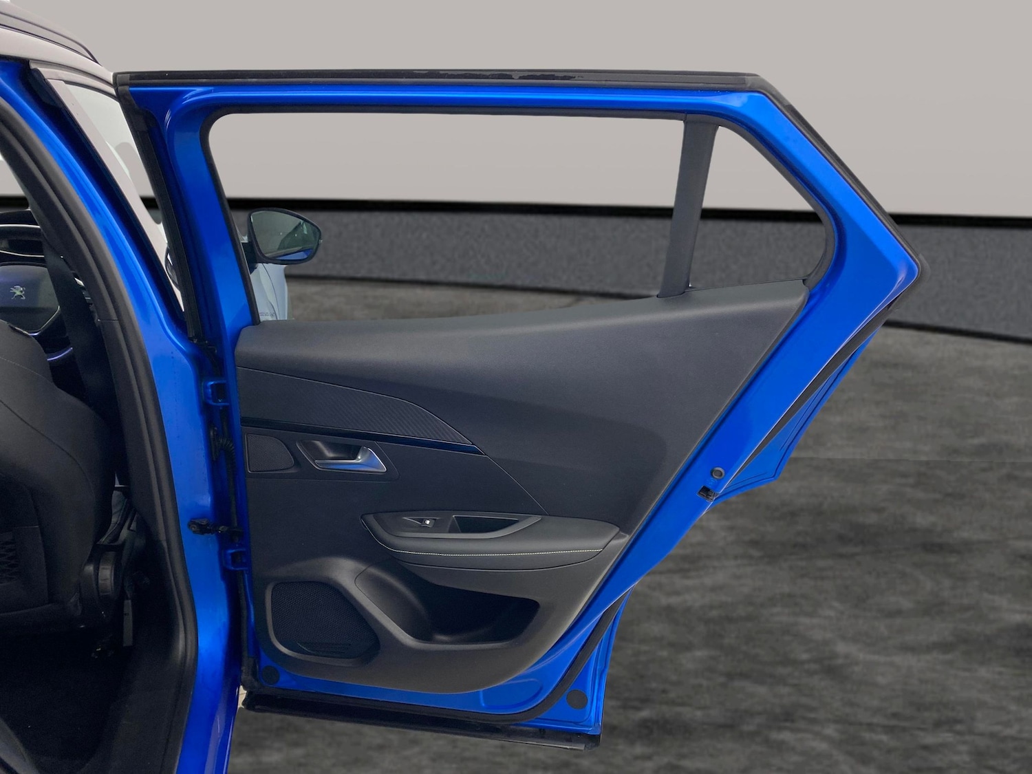 Used Peugeot E-2008 2020 for sale - 76707079: Photo 29