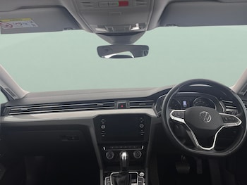 Used Volkswagen Passat undefined for sale - 78537374: Photo