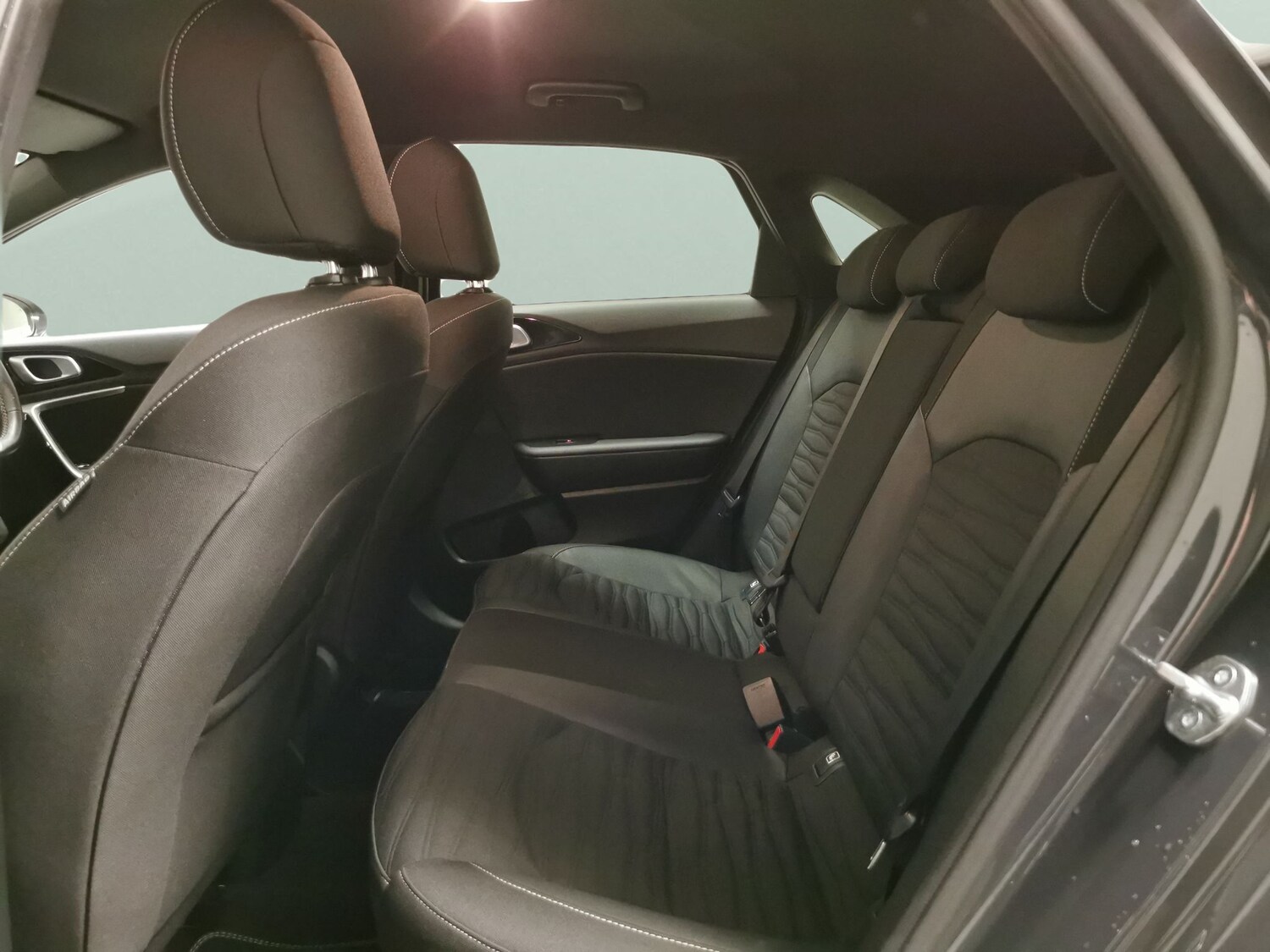 Used Kia Ceed for sale - 77364920: Photo 25