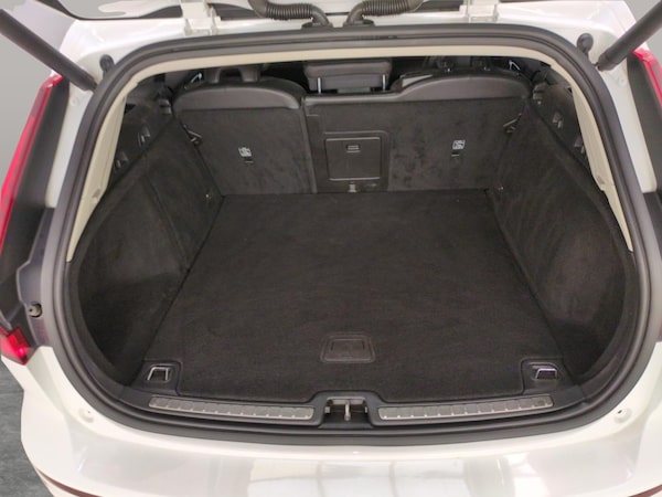 Used Volvo V60 2019 for sale - 76255753: Photo 38