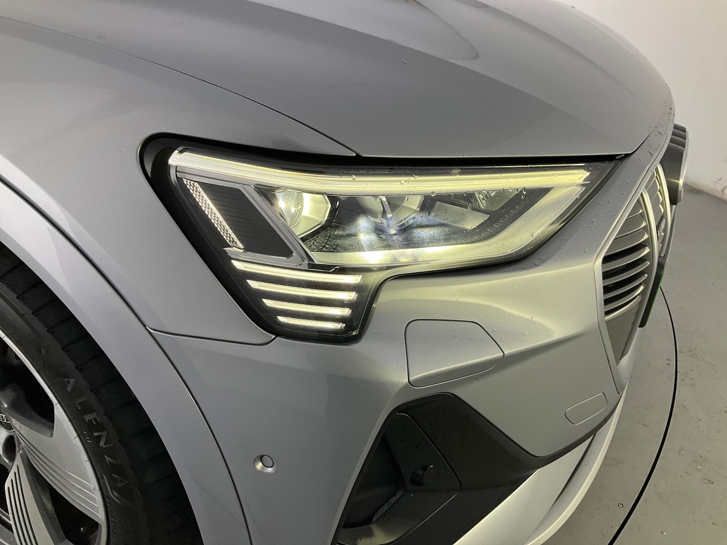 Used Audi e-tron 2022 for sale - 76777824: Photo 27