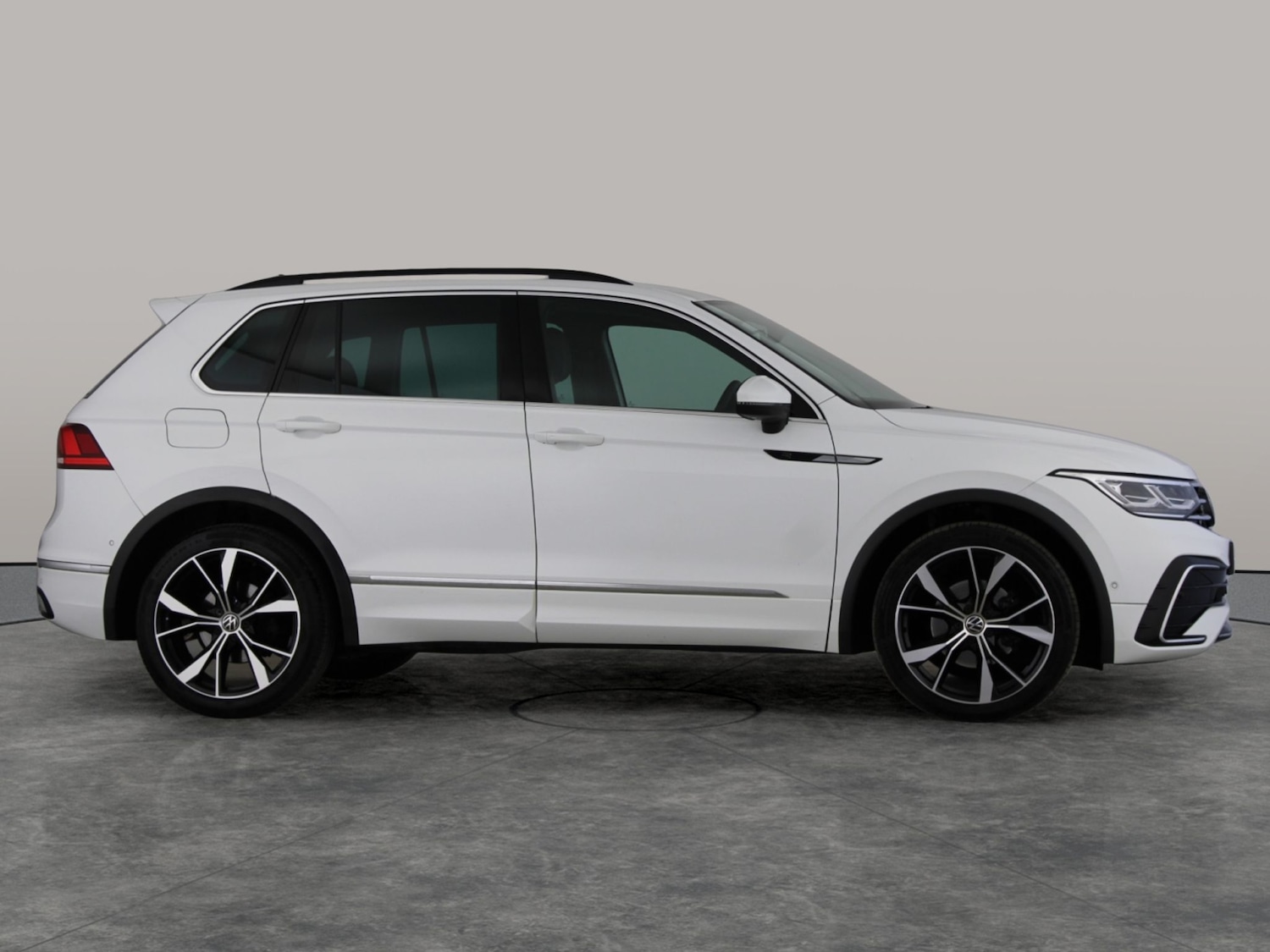 Used Volkswagen Tiguan 2023 for sale - 78178181: Photo 7
