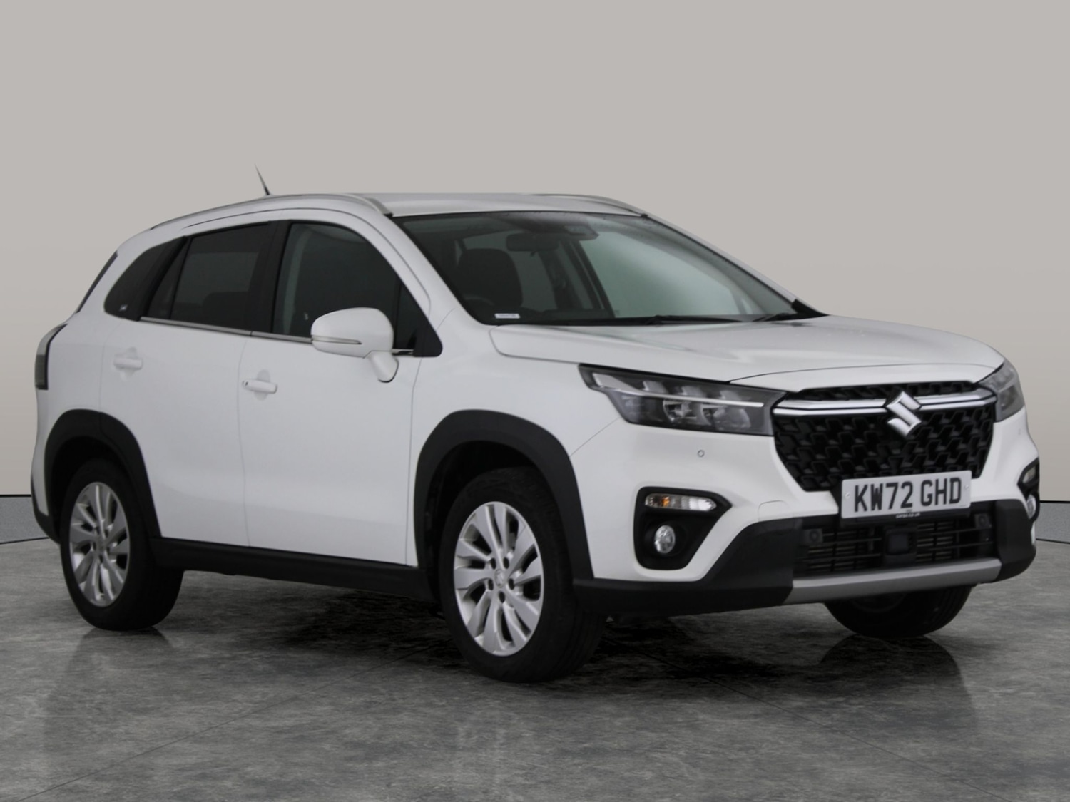 Used Suzuki SX4 S-Cross 2023 for sale - 77106302: Photo 4