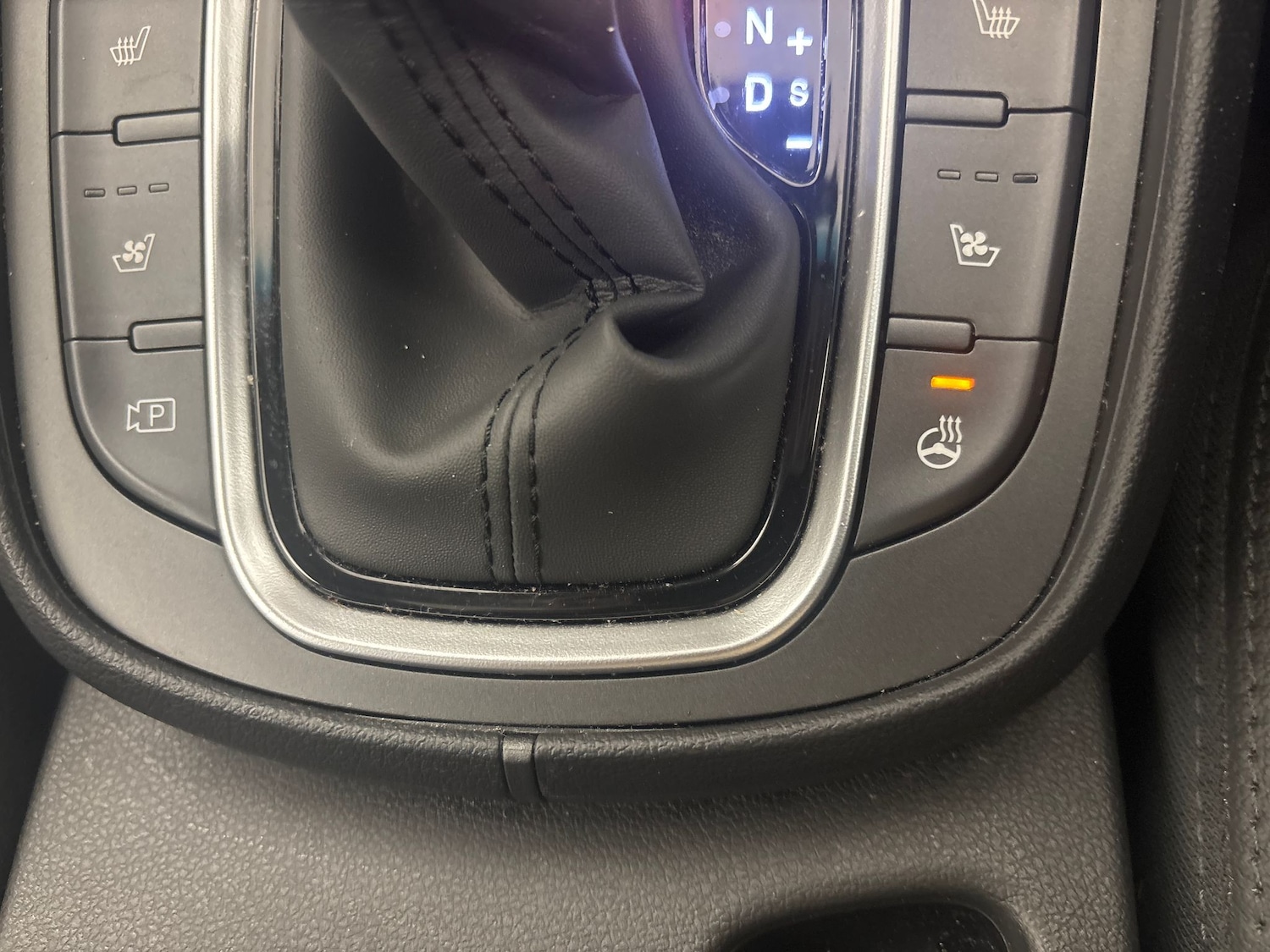 Used Hyundai KONA 2022 for sale - 78180697: Photo 21