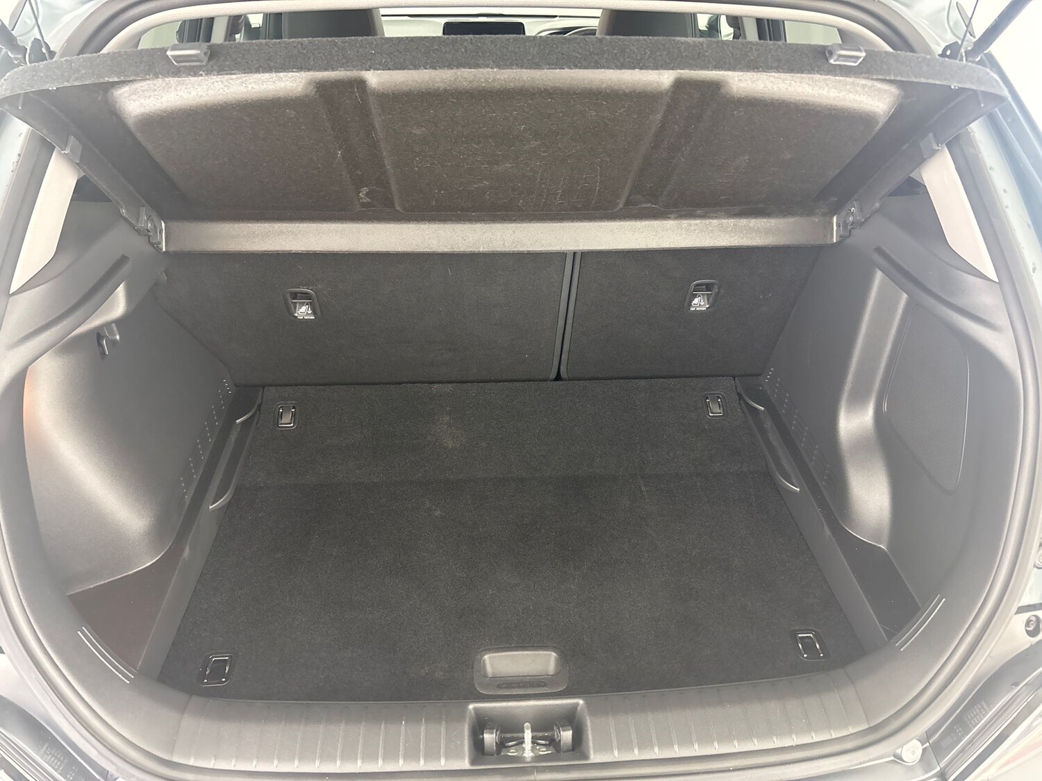 Used Hyundai KONA 2022 for sale - 78180697: Photo 8