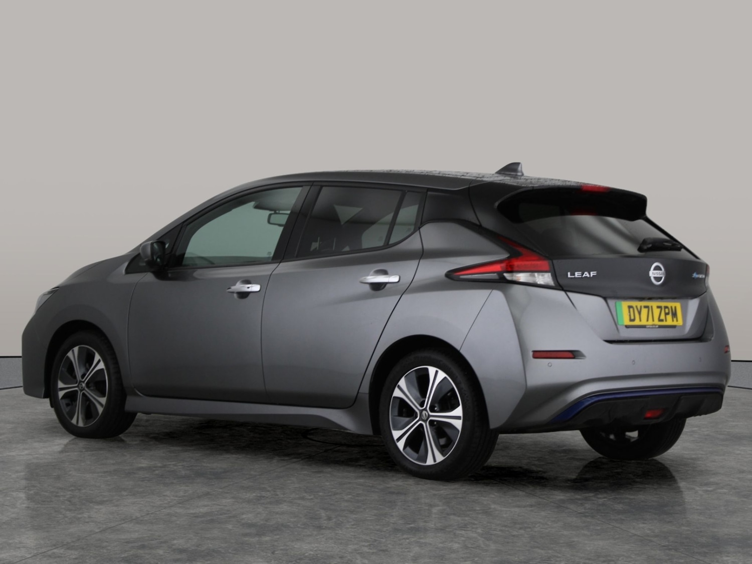 Used Nissan Leaf 2021 for sale - 76661502: Photo 12