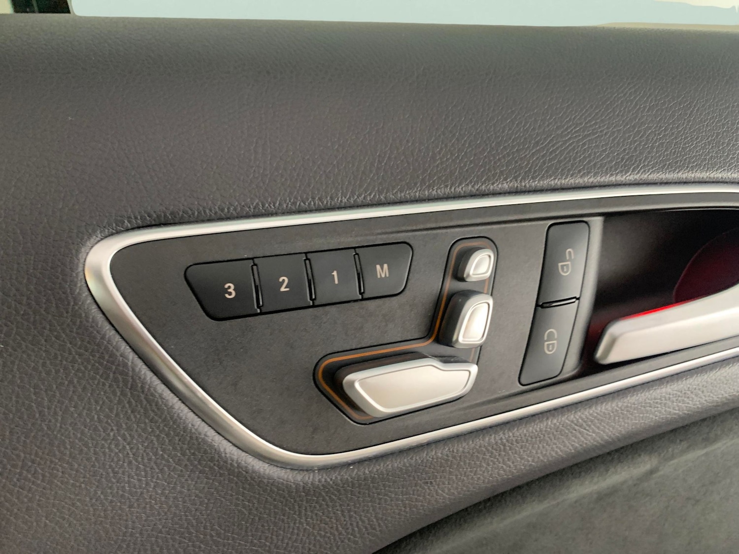 Used Mercedes-Benz GLA 2019 for sale - 76450106: Photo 21