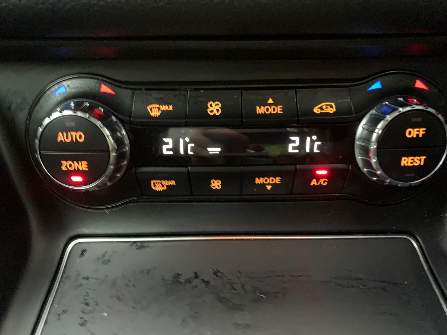 Used Mercedes-Benz GLA 2019 for sale - 76450106: Photo 23