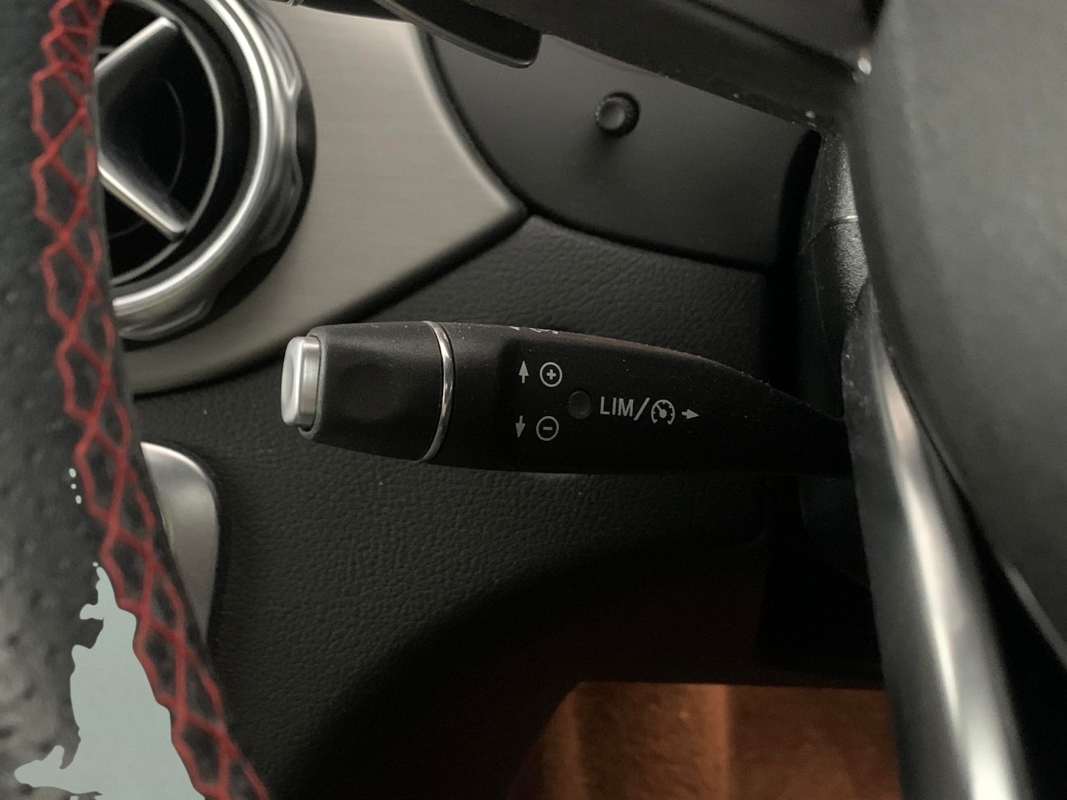 Used Mercedes-Benz GLA 2019 for sale - 76450106: Photo 27