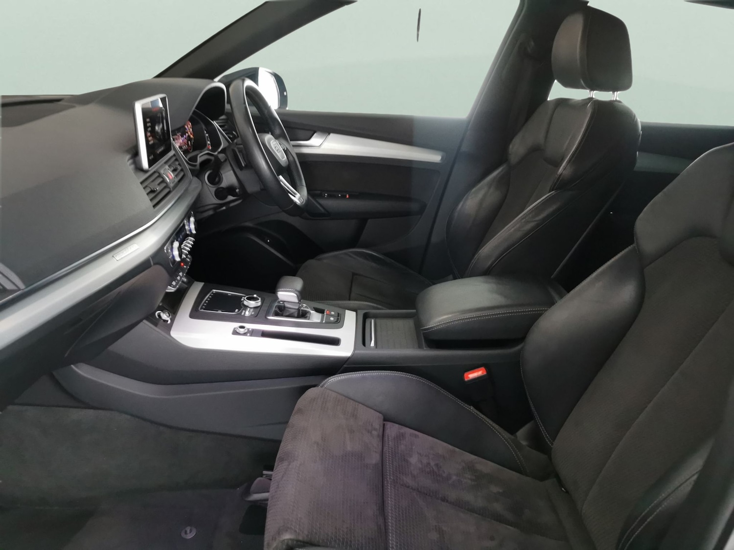 Used Audi Q5 2019 for sale - 76984529: Photo 4