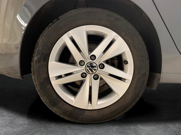Used Volkswagen Golf 2023 for sale - 76240850: Photo 27