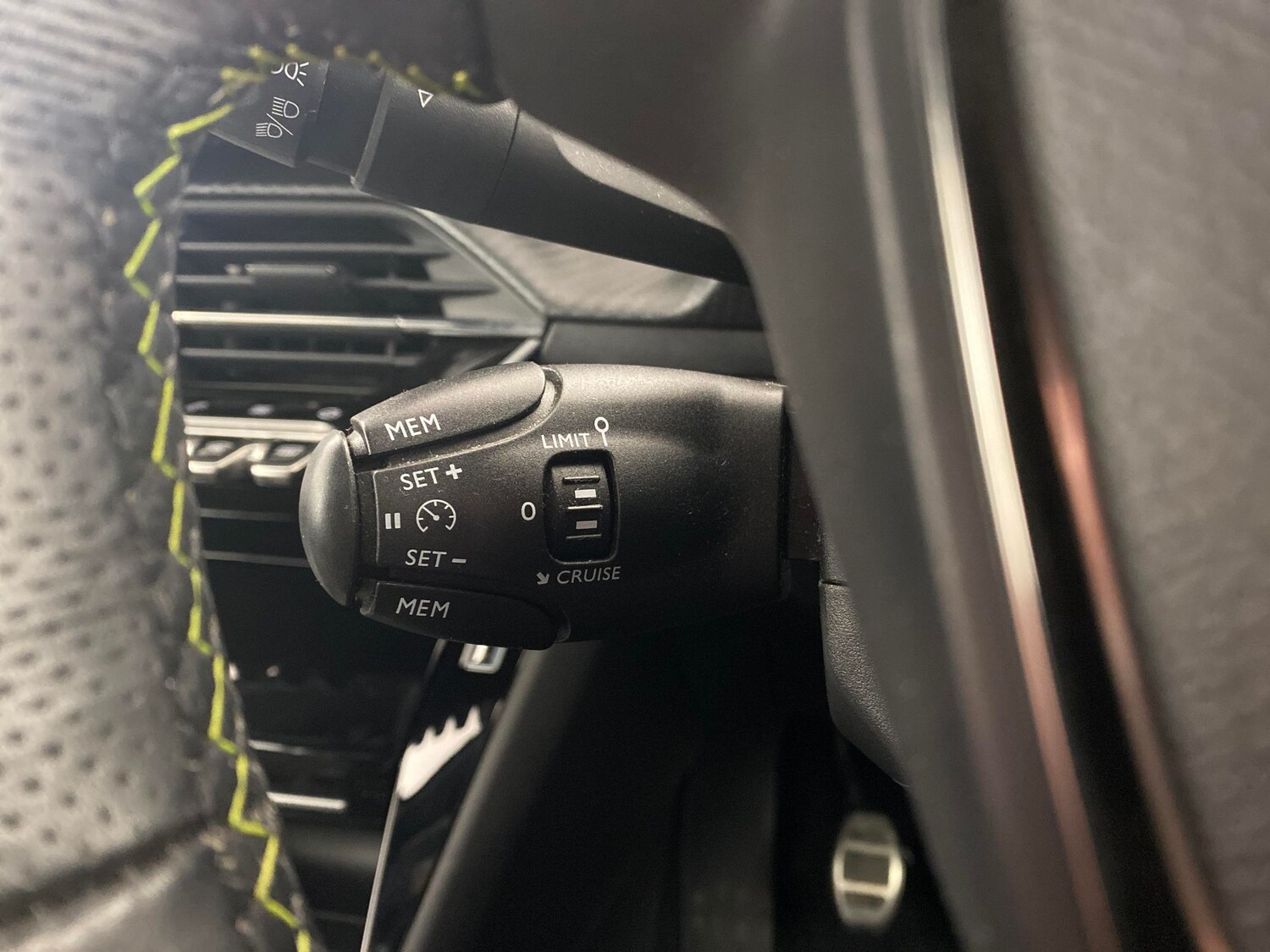 Used Peugeot 208 2021 for sale - 77581852: Photo 18