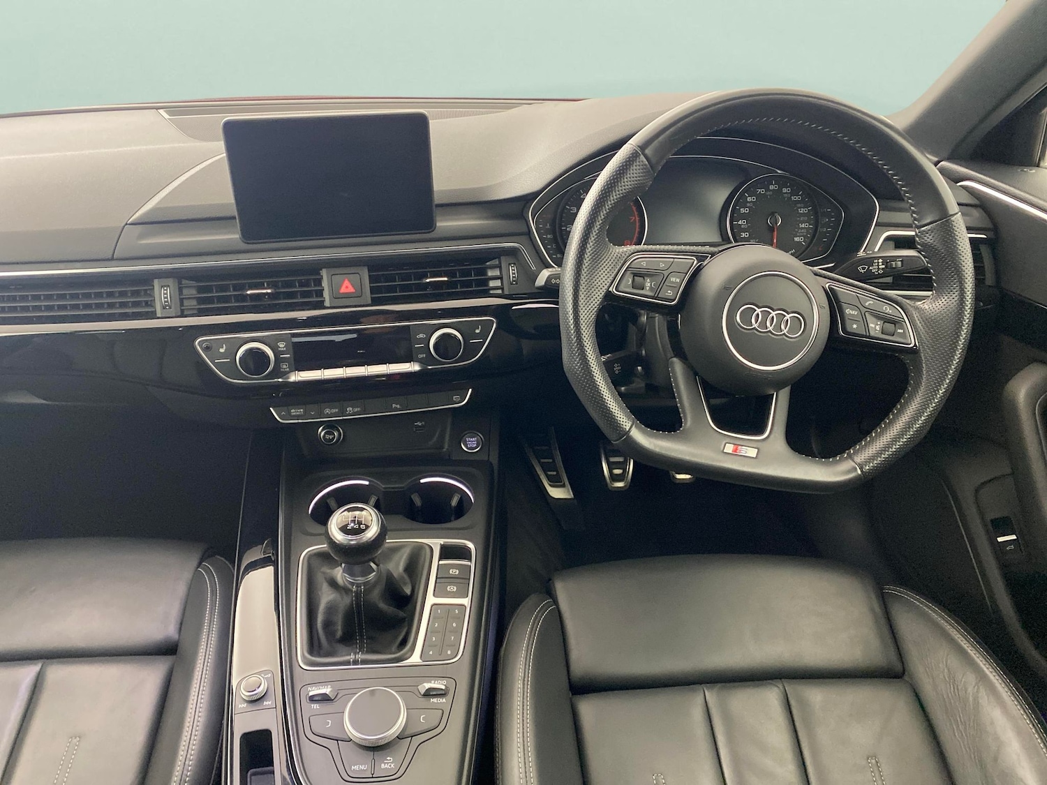 Used Audi A4 2018 for sale - 76105242: Photo 4