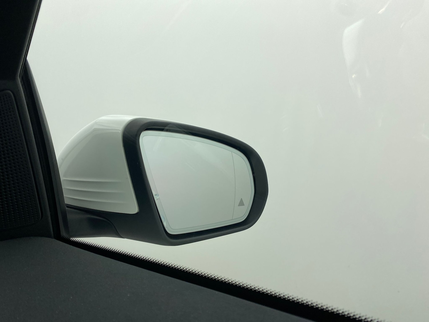 Used Mercedes-Benz EQC 2022 for sale - 76616000: Photo 15