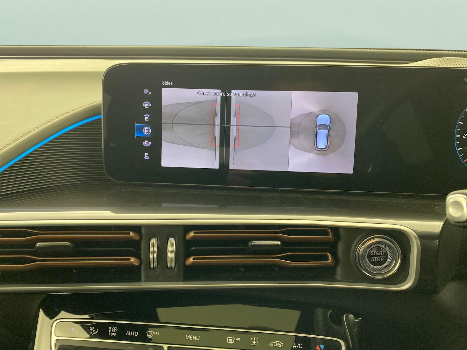 Used Mercedes-Benz EQC 2022 for sale - 76616000: Photo 17