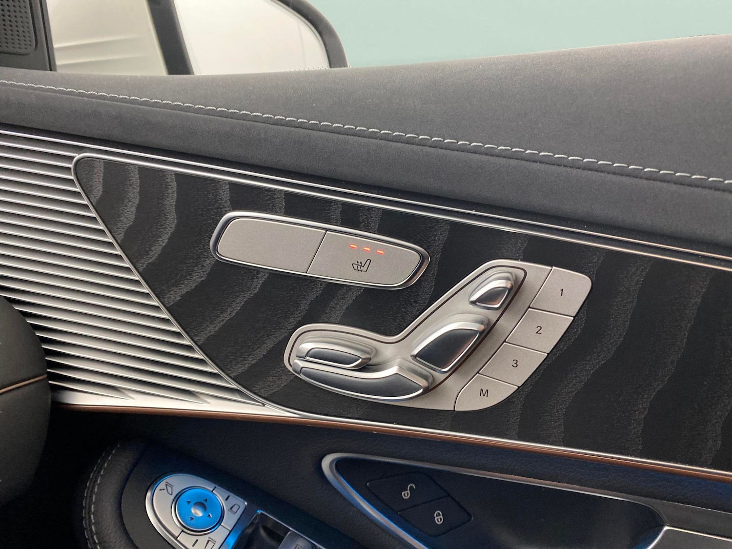 Used Mercedes-Benz EQC 2022 for sale - 76616000: Photo 19