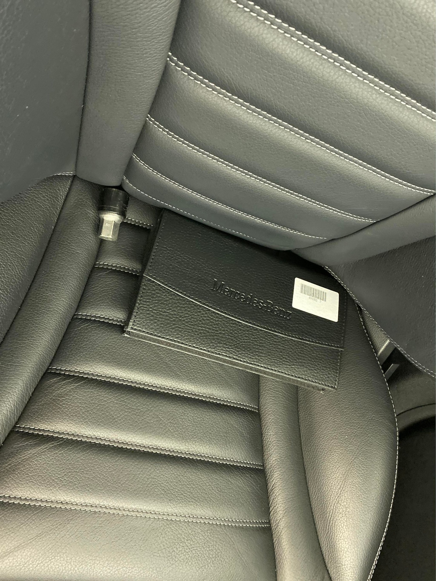 Used Mercedes-Benz EQC 2022 for sale - 76616000: Photo 31