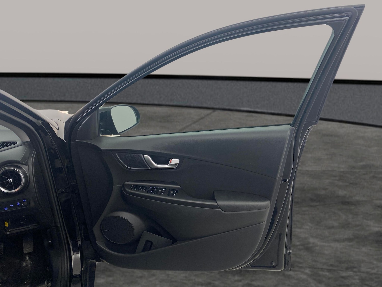 Used Hyundai KONA 2022 for sale - 76722551: Photo 28