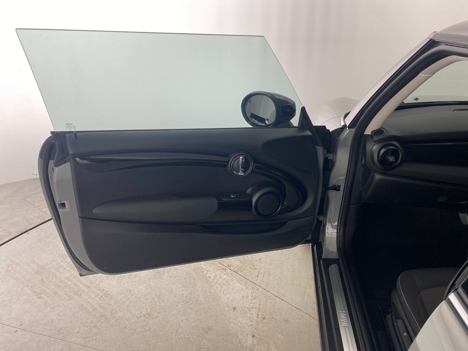 Used MINI Hatch 2021 for sale - 76640880: Photo 21